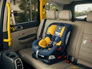 Affordable family taxi rides in East Molesey