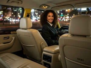 london to gatwick taxi​