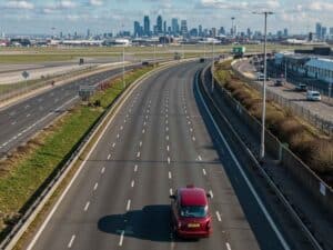taxi heathrow airport to london city